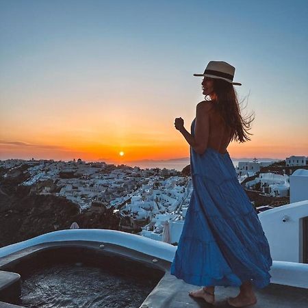 Captain John Villas Oia - Caldera & Sunset View Екстер'єр фото