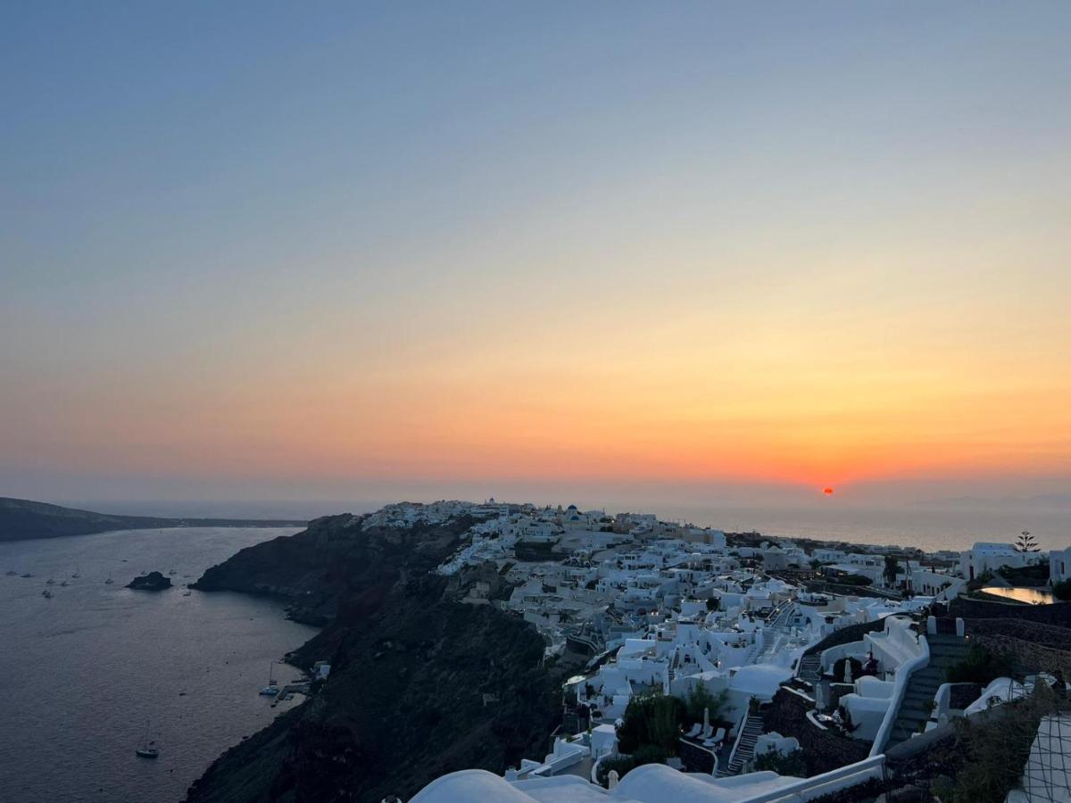 Captain John Villas Oia - Caldera & Sunset View Екстер'єр фото
